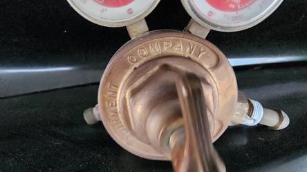 Victor Heavy Duty Regulator