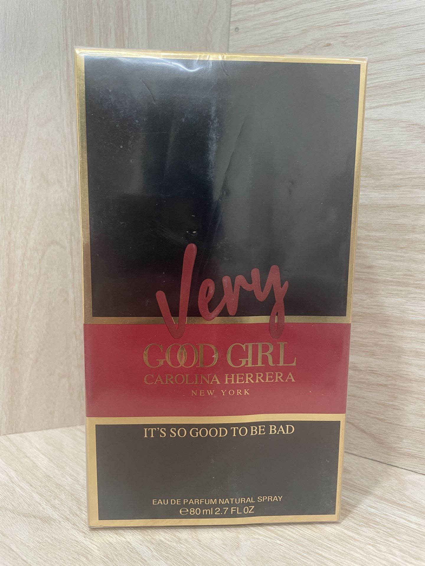 Very Good Girl Perfume 
