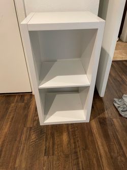 White 2-Cube Storage Shelf Unit