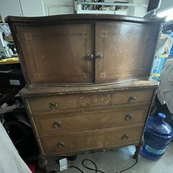 Antique Cabinet / Dresser