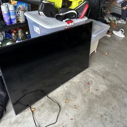 42 Inch Vizio For Sale Almost New 