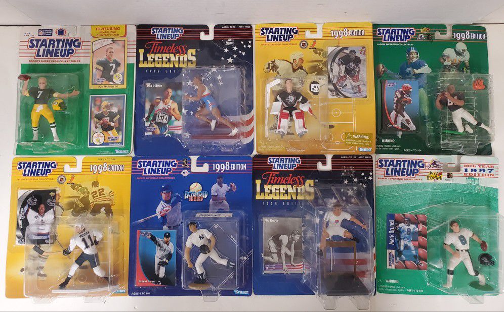 Lot of 8 Starting Lineup Action Figures