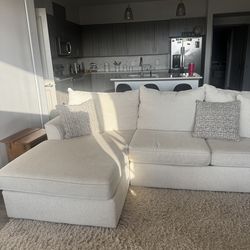 Living Spaces BELINHA II COLLECTION