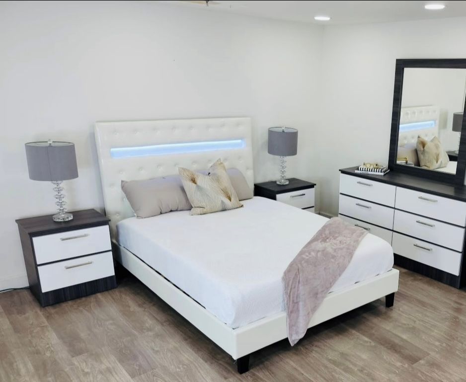 Bedroom Set - Juego de Cuarto