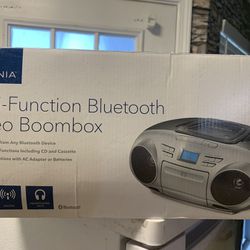 Bluetooth Boombox 