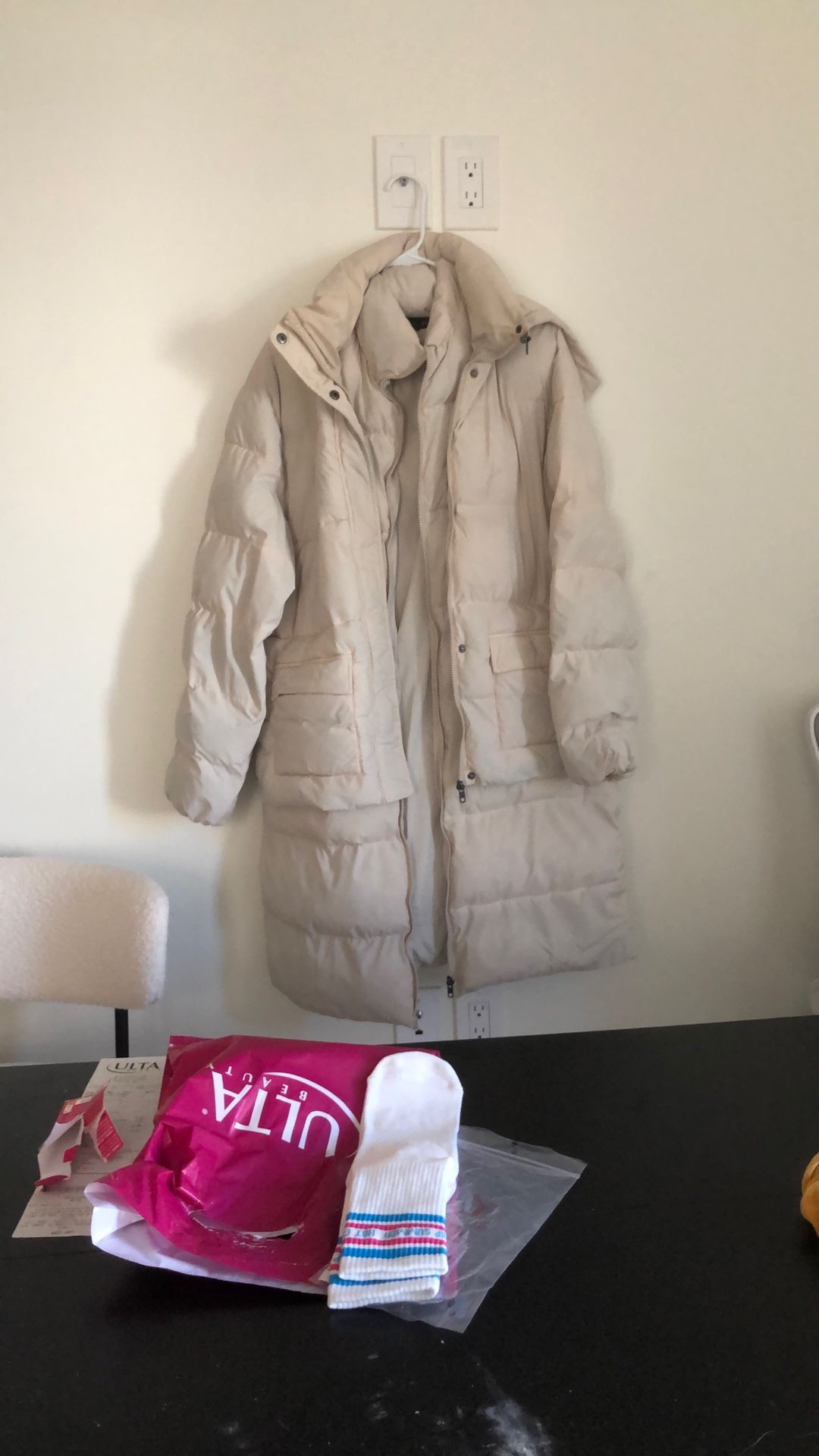 PUFFER JACKET