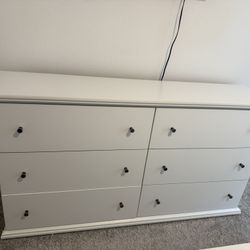 White 6 Chest Dresser 