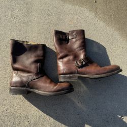 FRYE ENGINEER BOOTS 