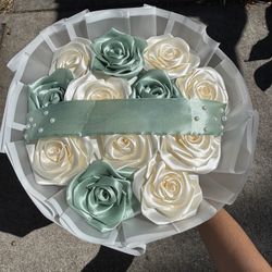 12ct Eternal Bouquet