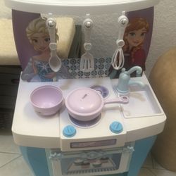 Kitchen With Accessories 