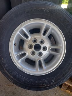 Tire & Rim Firestone P235/70 R15