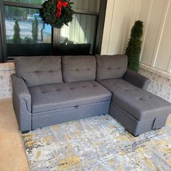 Pull-out Sleeper Sectional Sofa with Storage Chaise Great Condition