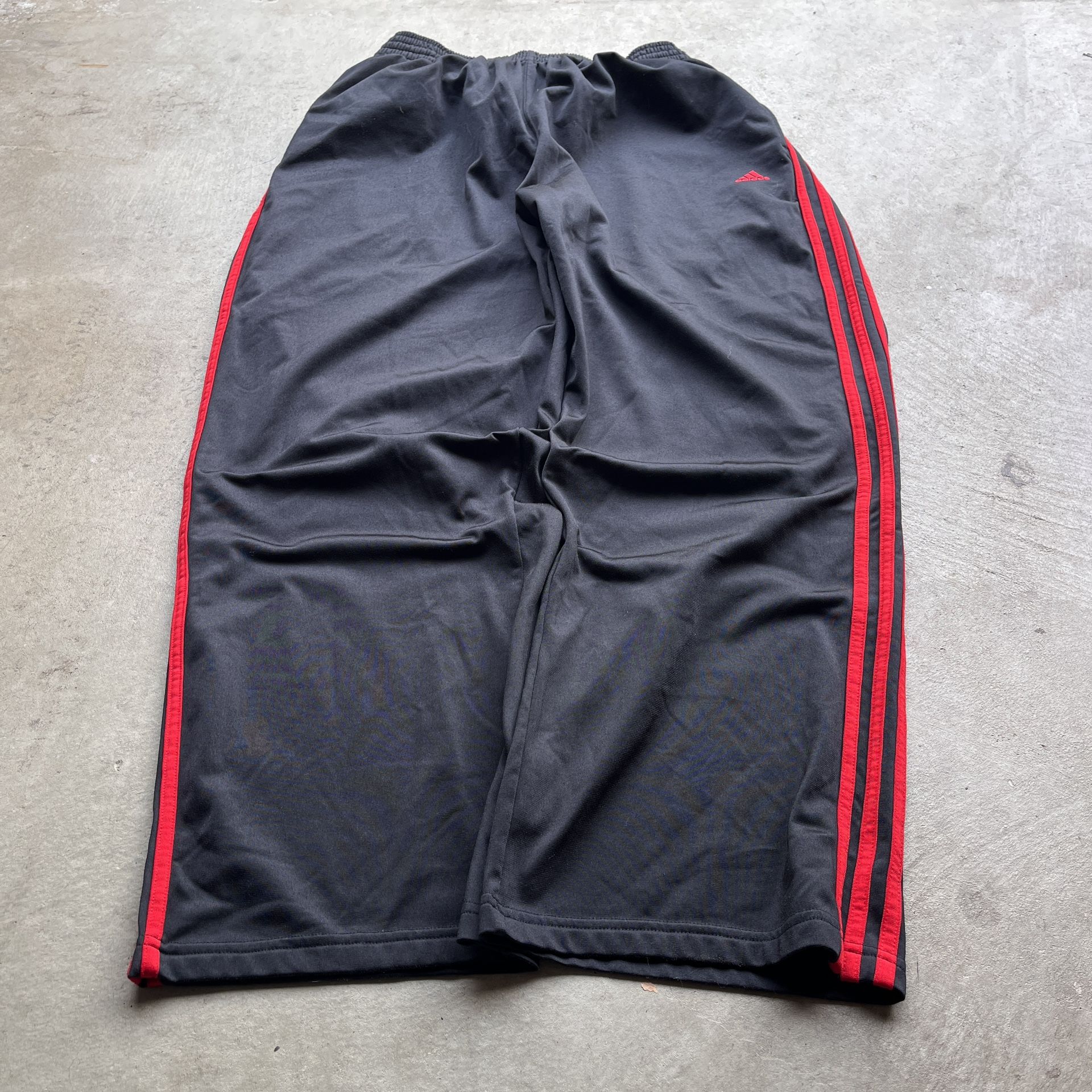 Vintage Y2K Adidas Baggy Wide-Leg Black Red Sweatpants