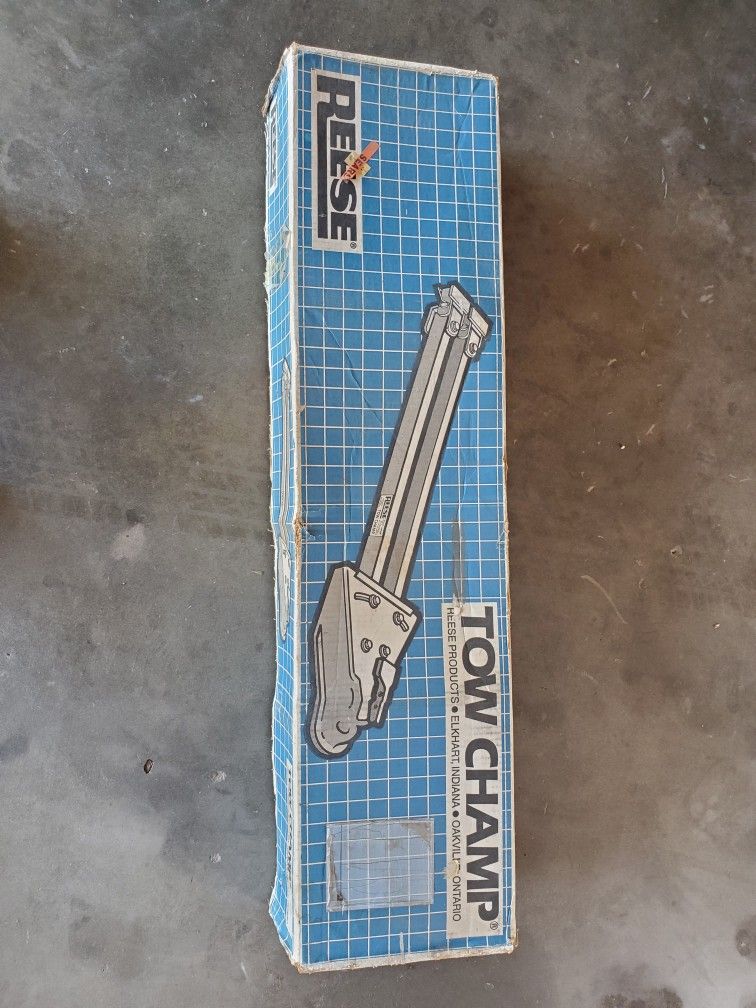 Reese Tow Champ Tow Bar - Like New