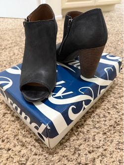 Lucky Brand Black Heeled Booties Size 7.5