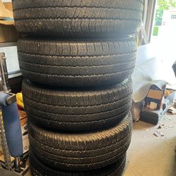 5 Jeep Tires With Wheels 