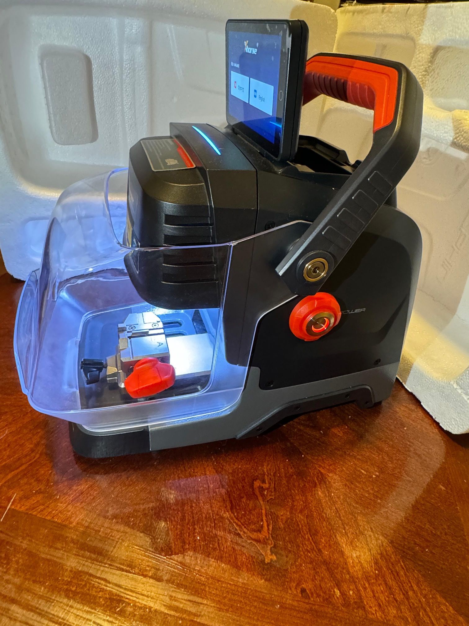 Locksmith Xhorse XP-005L New Dolphin II Key Cutting Machine with Adjustable Touch Screen