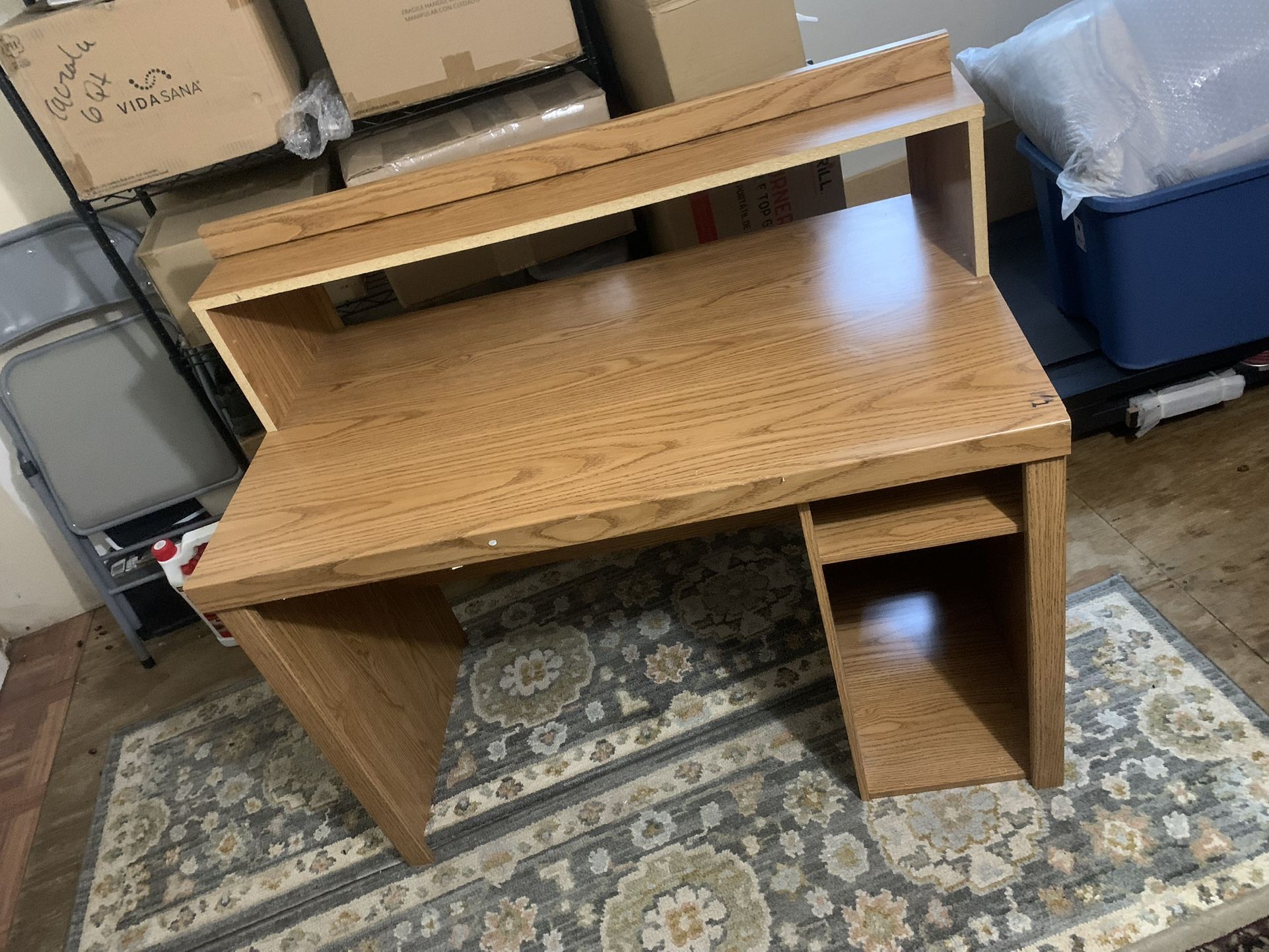 WOODEN DESK! (DIY APPROVED)