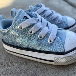 Toddler Converse Size 4