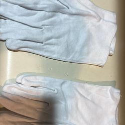 Two Pairs of 100% Cotton White Gloves Medium