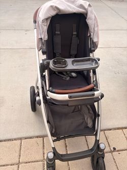 UPPAbaby VISTA V2 Stroller – Pink/Blush – Good Condition
