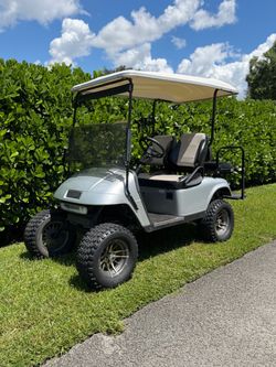 Street legal Ezgo Golf Cart