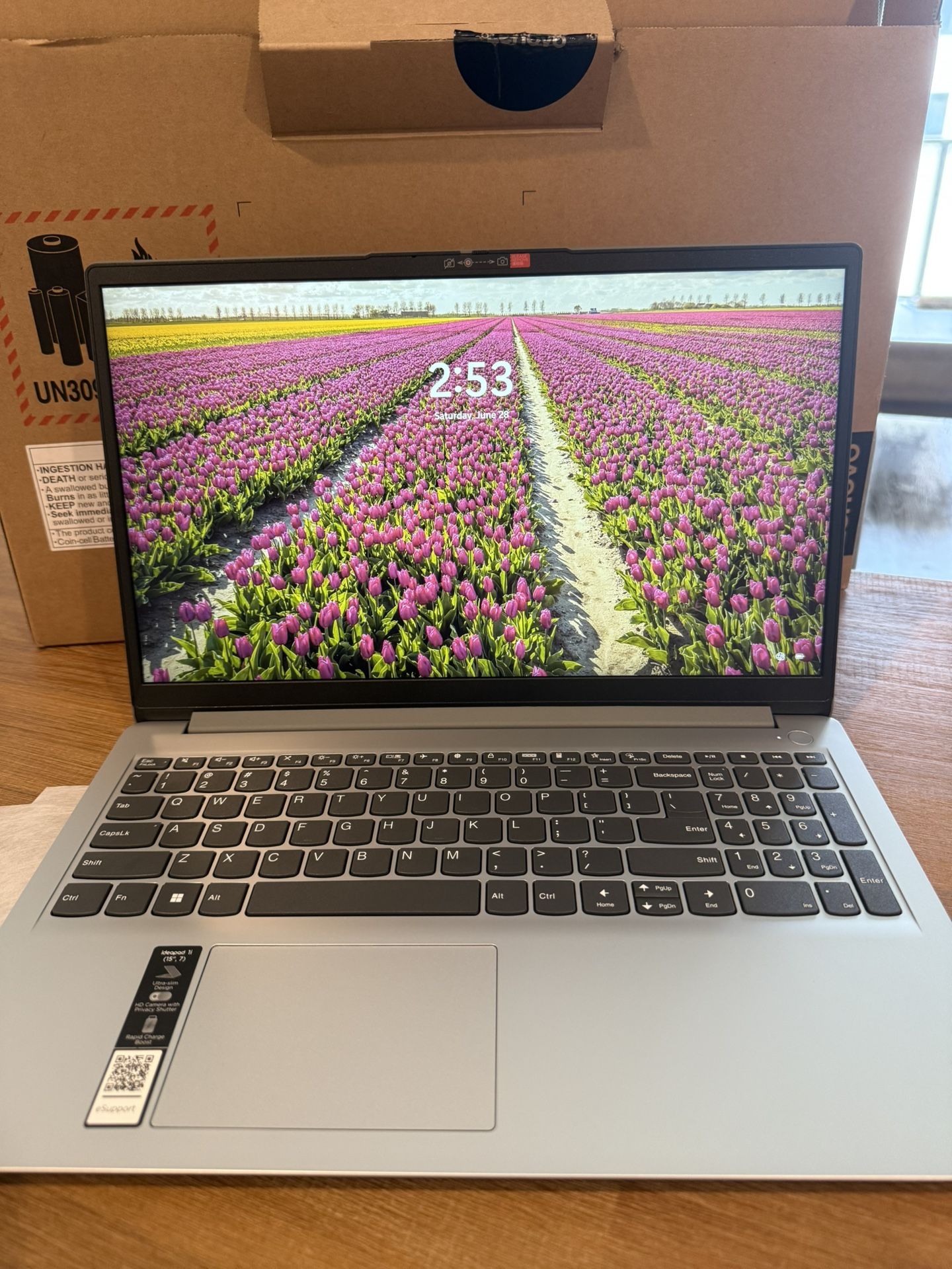 Lenovo Ideapad 1i Laptop, 15.6" FHD Touchscreen, Core i3-1215U, 8GB RAM, 256GB SSD, Iris Xe Graphics