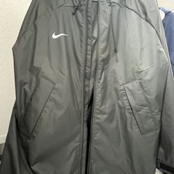 Womens Nike Raincoat LG NWT 