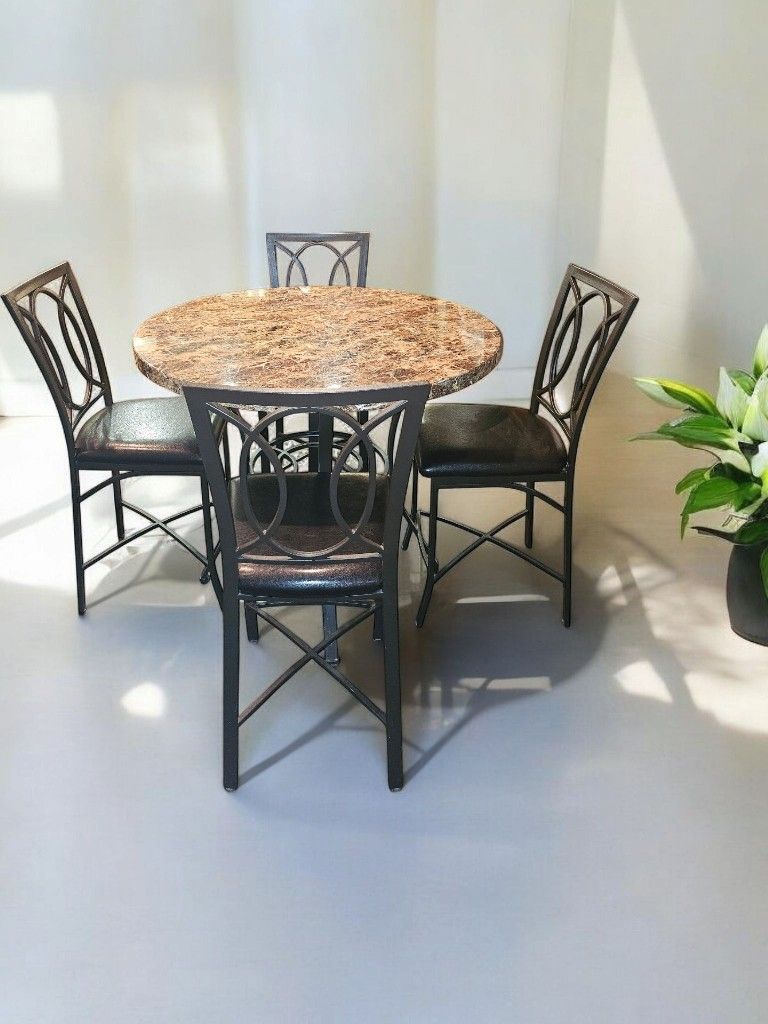 5 Piece Counter Height Dining Set