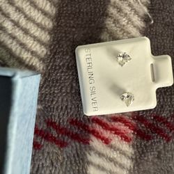 2 Pair Moissanite Earrings With GRA 