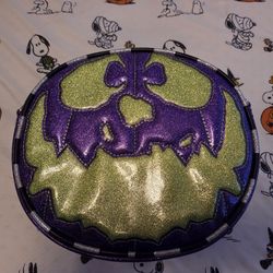 Love Pain And Stitches Monster Posse Trick Or Trash