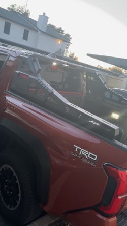 Midsize truck roll bar