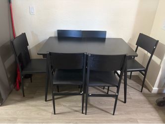 Kitchen table