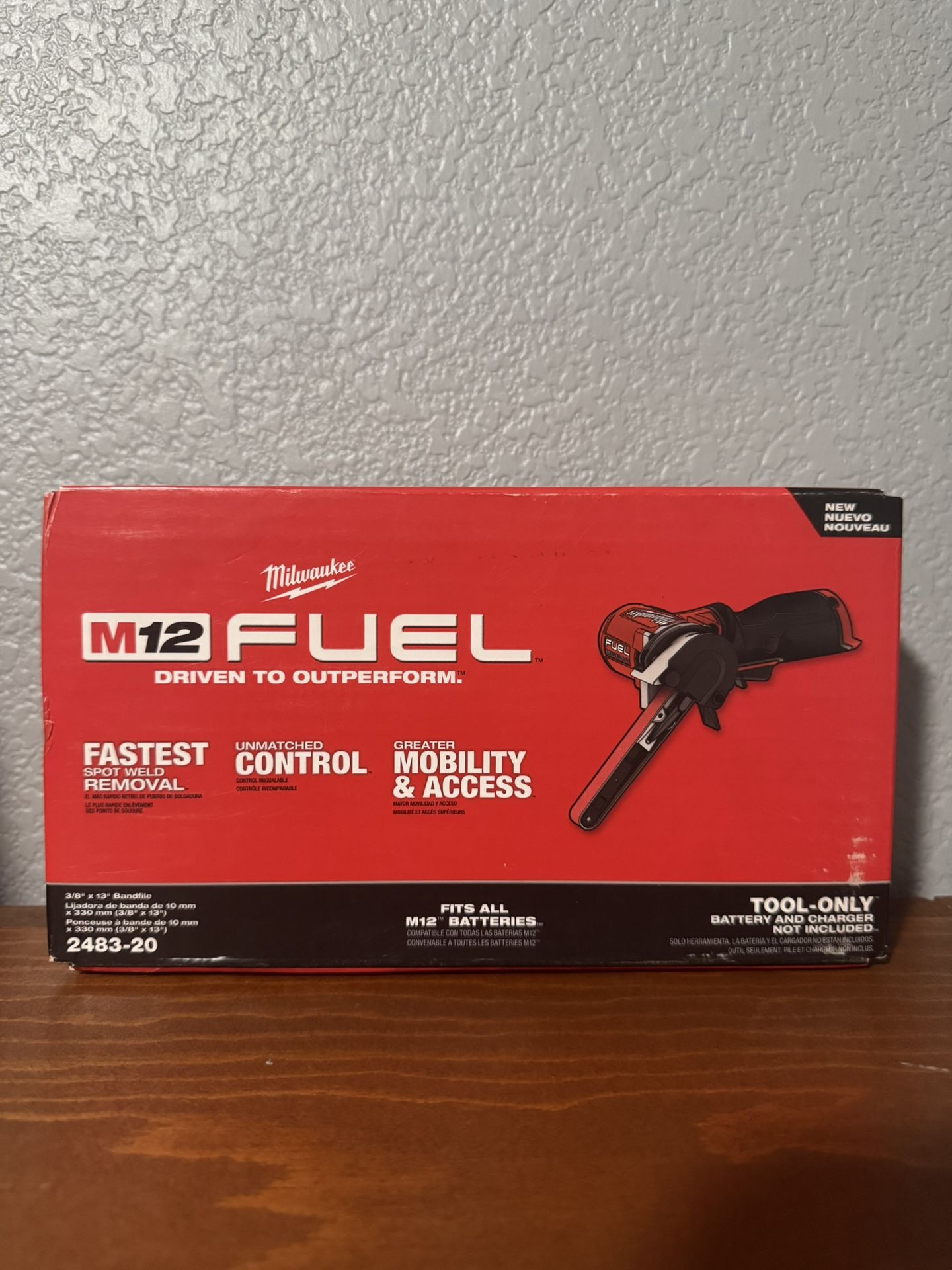 Milwaukee M12 (3/8 x 18) Bandfile (Tool Only)