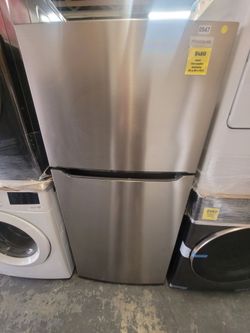 Frigidaire Refrigerator