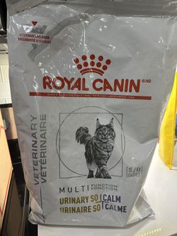 Royal Canin Urinary SO Calm Cat Food (1/4 Bag And 12 Cans)