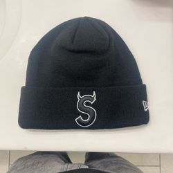 supreme devil beanie 