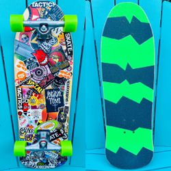 Custom Old School Style STICKER BOMB Complete Cruiser Skateboard Mellow Concave