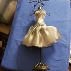 Jewelry holder