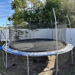 $1 Trampoline 