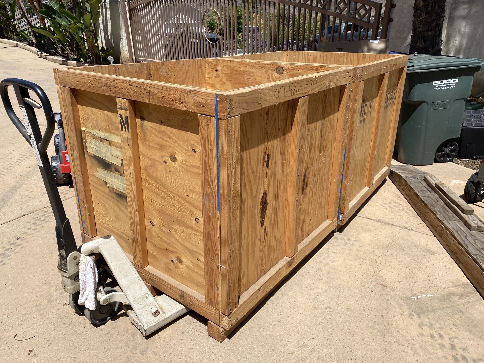 Wood Crates 4x4x4 5 Left