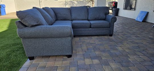 Sectional Couch !!!FREE DELIVERY!!!