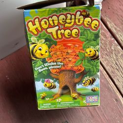 Very Fun Honeybee Tree Game Lots Of Fun For Kids 
