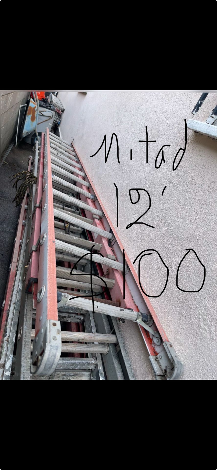 Heavy Duty 12 Feet Fiberglass Ladder