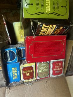 Vintage Avon Collectible Cologne Bottles In Original Packaging 