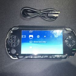 PSP 1000 BLACK WITH CHARGER AND MANY GAMES #5