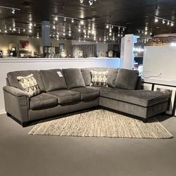 2pc Sectional 