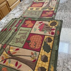 Fall Quilted Table Runner And Placemats