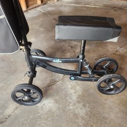 Knee Scooter 