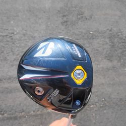 Golf Clubs! Bridgestone J715 Driver!